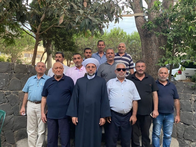 بتكليف من سماحة السيد نصر الله.. مساعدات مالية لأهالي شهداء وجرحى التليل   