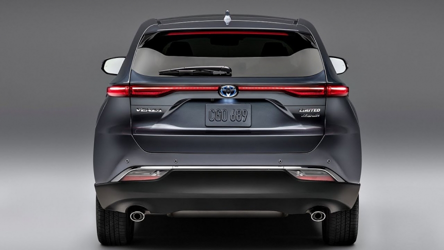 تويوتا تطرح مركبة متطورة واقتصادية جدا في استهلاك الوقود!