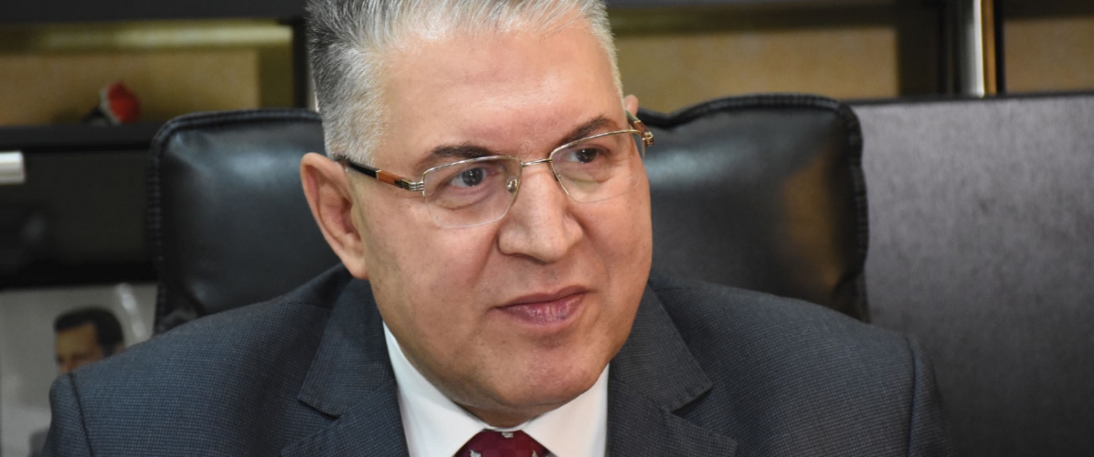 إلزام المراجعين إلى المؤسسات التربوية بلقاح كورونا