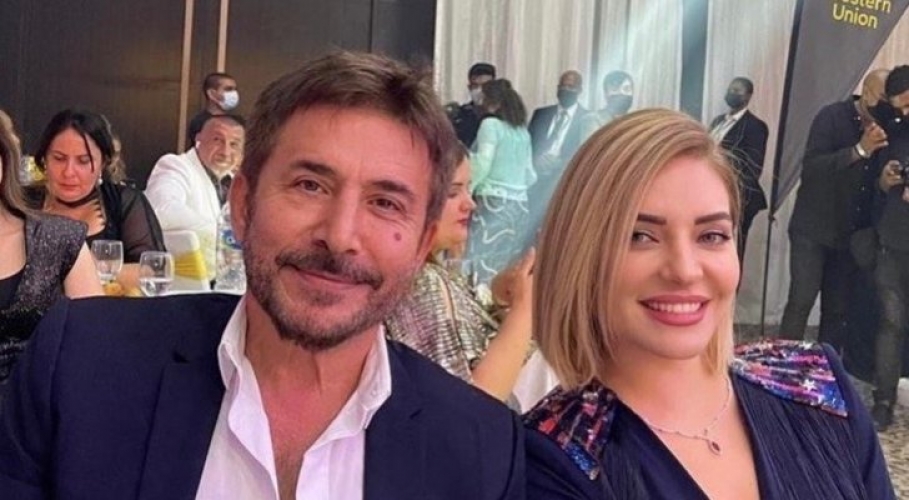 عابد فهد يغني وزوجته ترقص.. فيديو يجتاح مواقع التواصل الإجتماعي!