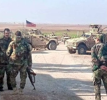 حاجز للجيش يعترض رتلاً لقوات الاحتلال الأمريكي في محيط تل تمر