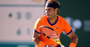 الإسباني نادال عن ملاعب التنس