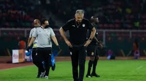 أسطورة الكرة الفرنسية في قائمة المرشحين لتدريب منتخب مصر