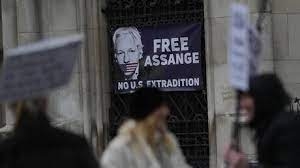 كريستين هرافنسون: مذكرة تسليم أسانج إلى الولايات المتحدة تعني الحكم عليه بالإعدام