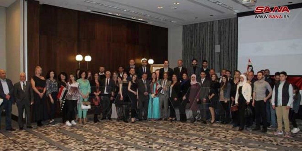 احتفالية سورية حاشدة في صربيا بذكرى الجلاء