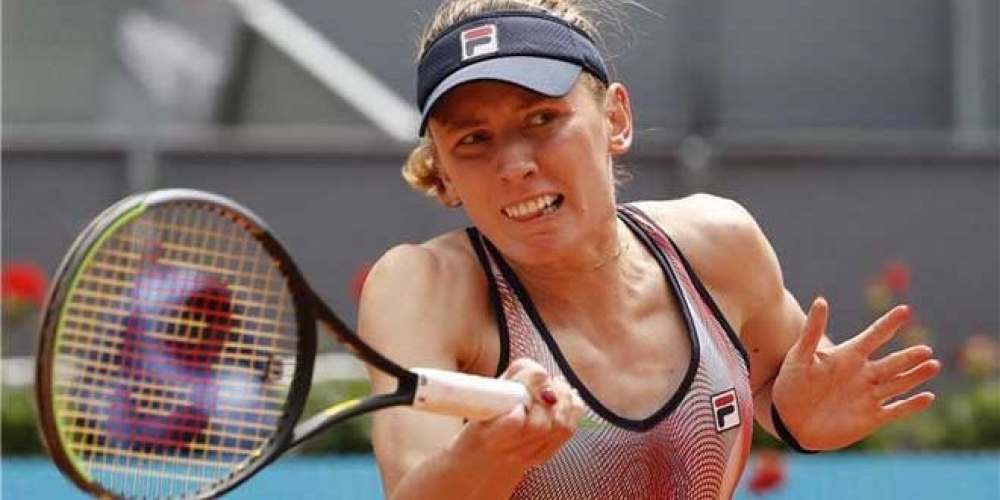 الروسية أليكسندروفا تتأهل إلى ربع نهائي بطولة مدريد للتنس