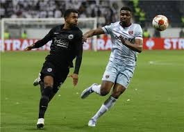 فرانكفورت الألماني يبلغ نهائي الدوري الأوروبي