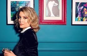 الفنانة السورية / نورا رحال / لم يخفت بريقها.. والدليل /جوقة عزيزة/