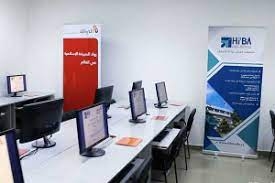 بنك البركة يفتتح مخبر الحاسوب المحدّث في المعهد العالي لإدارة الأعمال