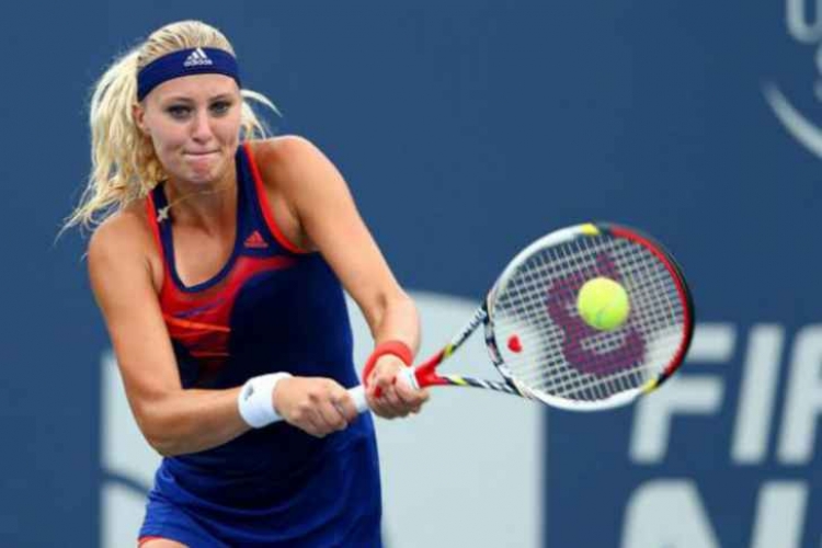 تأهل الاسبانية / بوكسا / إلى الدور الثاني من بطولة لوزان للتنس