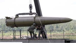 مصادر لوكالة تاس الروسية: تسليح سفن الأسطول الروسي بصواريخ /تسيركون/ الفرط صوتية قد يتم في ايلول المقبل