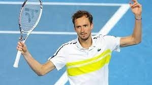 الروسي / دانييل مدفيديف / يحتفظ بصدارة التصنيف العالمي للتنس