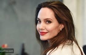 /أنجلينا جولي/ مرشحة لدور الملكة المصرية/ كليوباترا / في فيلم قيد التحضير