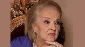 نقابة الفنانين تنعي رحيل الفنانة القديرة انطوانيت نجيب 