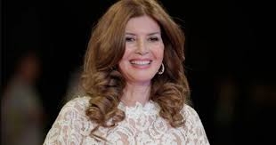 مواقع التواصل الإجتماعي تضج بخبر وفاة ميرفت أمين بعد تعرضها لوعكة صحية