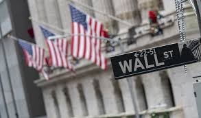 وول ستريت تتكبد أكبر خسارة في عامين بعد بيانات التضخم