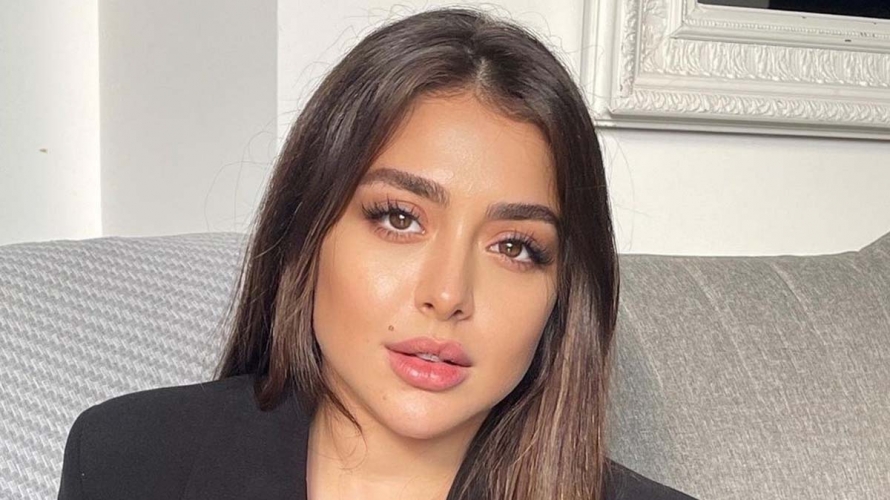 هيا مرعشلي تتناول العشاء مع شاب وسيم فهل ارتبطت مجدداً بعد طلاقها؟