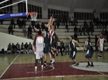 غدا دور الهبوط والثمانية الكبار في السلة السورية