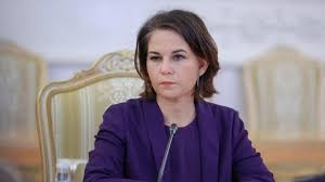 وزيرة الخارجية الألمانية.. وقف إطلاق النار في أوكرانيا وفقا للشروط الروسية لا يمكن تحقيقه  