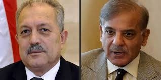 رئيس مجلس الوزراء يتلقى تعزية هاتفية من رئيس الوزراء الباكستاني بضحايا الزلزال