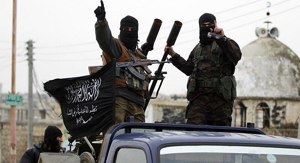 فتاة سورية تم ترحيلها من تركيا تحكم بالإعدام رجماً في إدلب بسبب منشورات على تيك توك