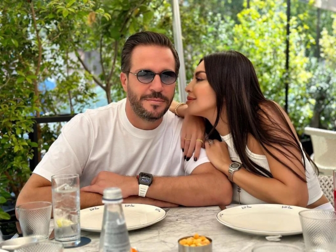 أمل بوشوشة ترد على خبر طلاقها من زوجها