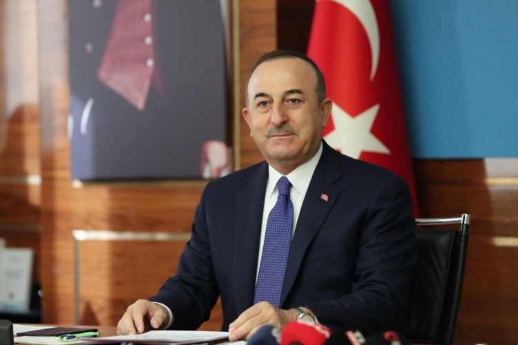 تشاووش أوغلو: لا يمكن التطبيع مع سورية إلا من خلال مشاركة عسكرية ودبلوماسية حازمة ومتسقة