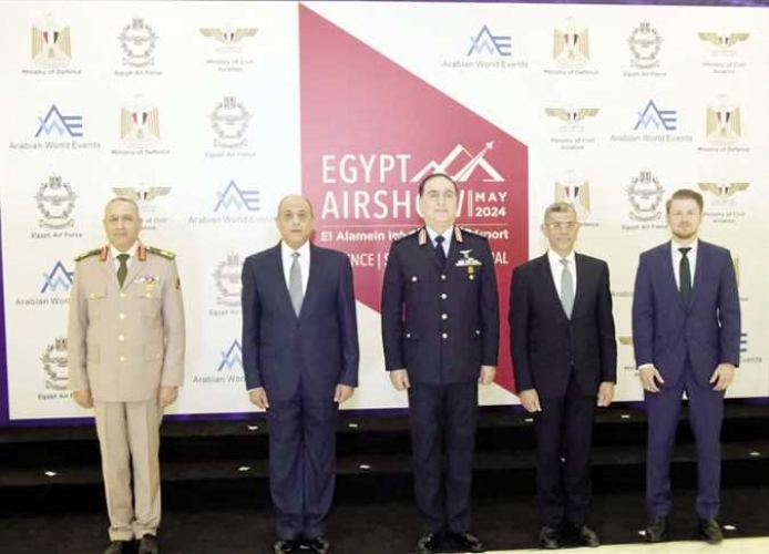 مصر تعلن عن إقامة معرض دولي للطيران والفضاء في أيار من العام القادم