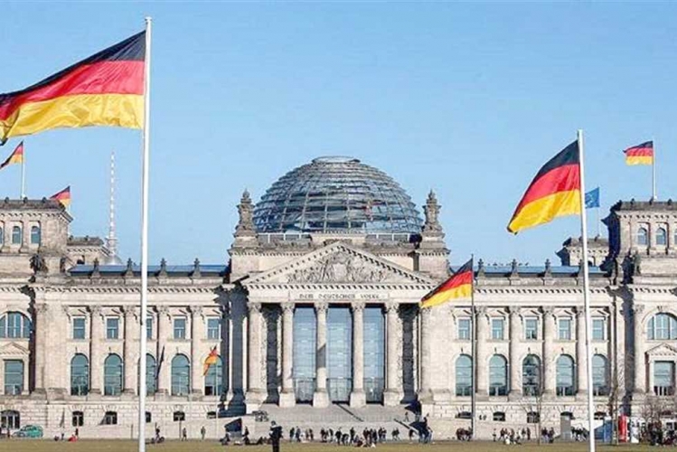 صحيفة ألمانية: الشرطة في ألمانيا قلقة من موجة احتجاجات وشغب كالتي تحدث في فرنسا