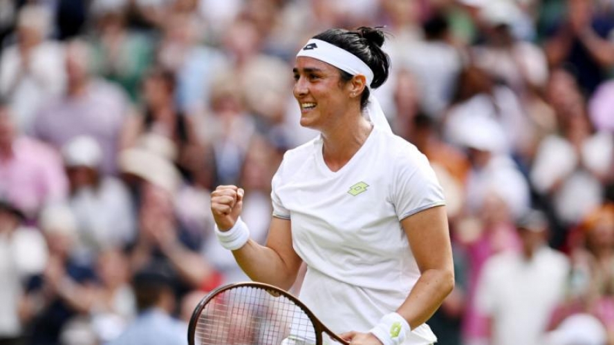 أنس جابر تهزم كفيتوفا وتبلغ ربع نهائي بطولة ويمبلدون