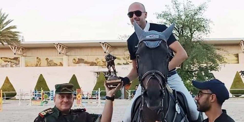 الفارس محمد جوبراني يحرز لقب الجائزة الكبرى ببطولة الجيش لقفز الحواجز