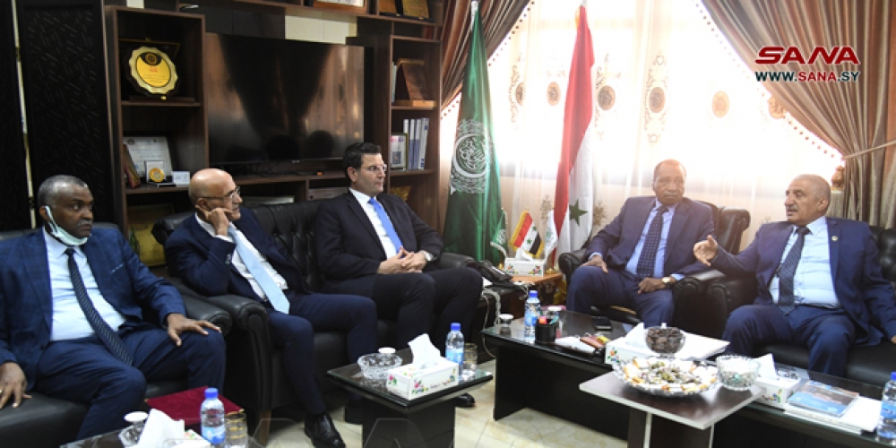 أكساد تبحث مع المنظمة العربية للتنمية الزراعية علاقات التعاون وتنفيذ مشروعات تنموية في سورية