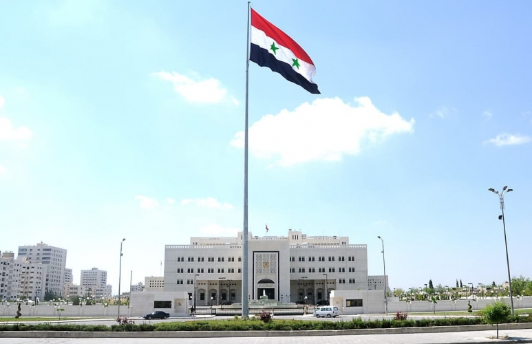 مجلس الوزراء بعيد الصحافة السورية: التحية والتقدير للإعلام الوطني الذي نقل حقيقة ما تتعرض له سورية للعالم أجمع