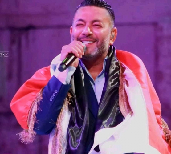 بعد تعرضه للهجوم بسبب تقبيل العلم السوري.. زياد برجي يرد!