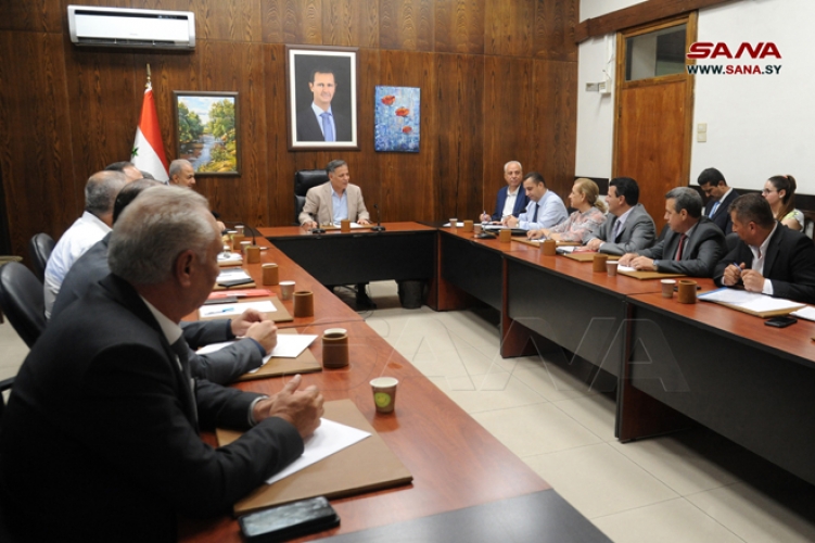 التربية تناقش استعدادات العام الدراسي الجديد وتقييم العملية الامتحانية للشهادات العامة