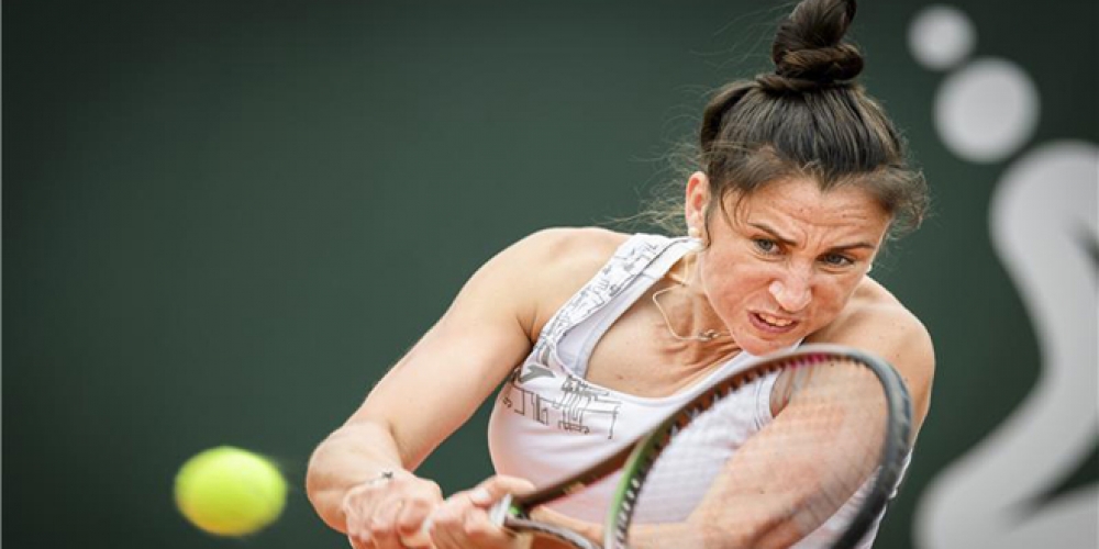 الإسبانية سوريبيس تتوج بلقب بطولة كليفلاند للتنس