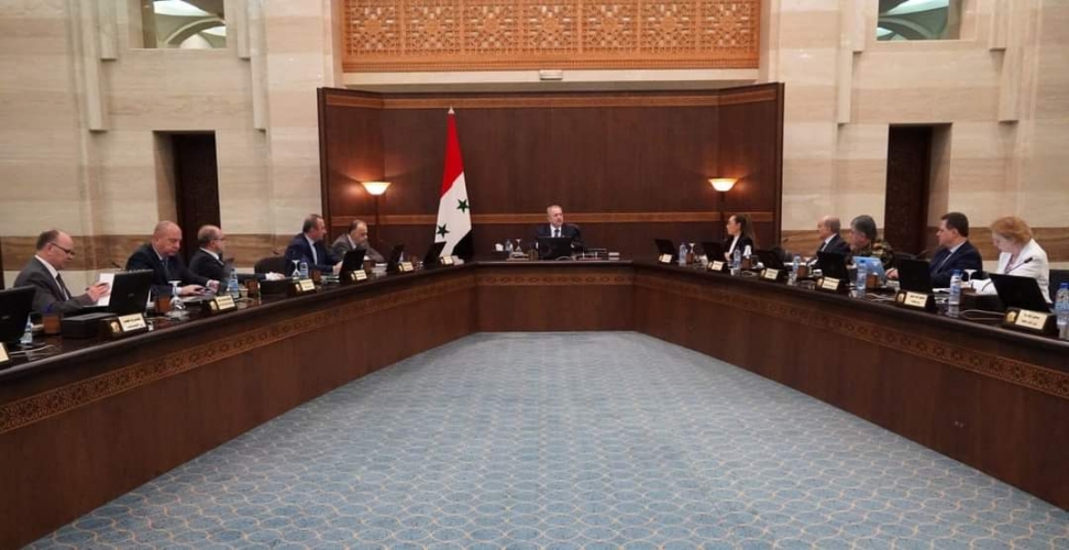 مجلس الوزراء يوافق على سداد الرسوم الدراسية في الحسابات المصرفية إما بحوالات أو بالإيداع النقدي المباشر