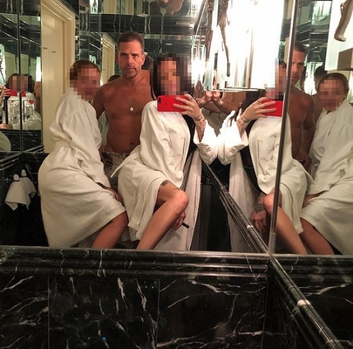 توظيف عاهرات وتزوير شيكات.. فضيحة جنسية جديدة لـ بايدن الابن