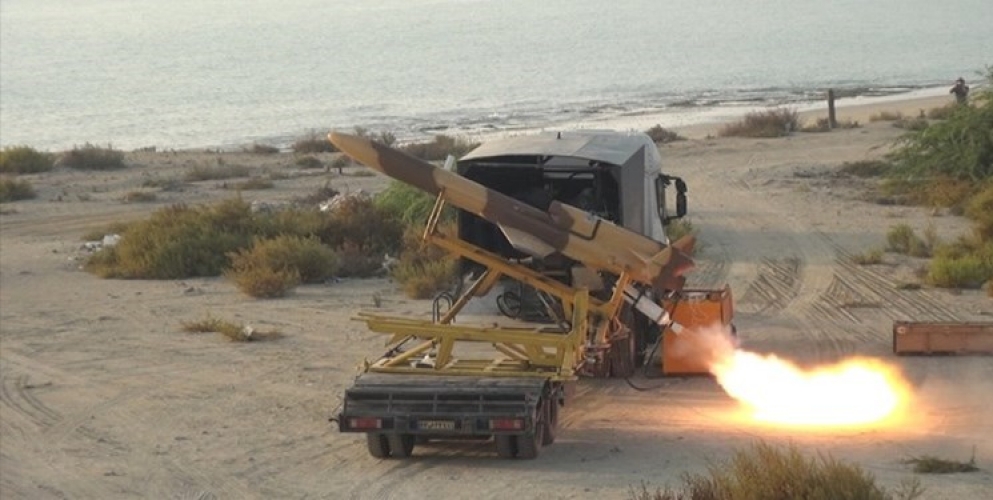 اختبار 12 نوعاً من الطائرات المسيرة التدميرية والقتالية في مناورات الجيش الإيراني