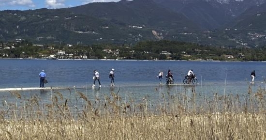 يورونيوز تعزو النقص الحاد بمياه الشرب في إسبانيا إلى الجفاف