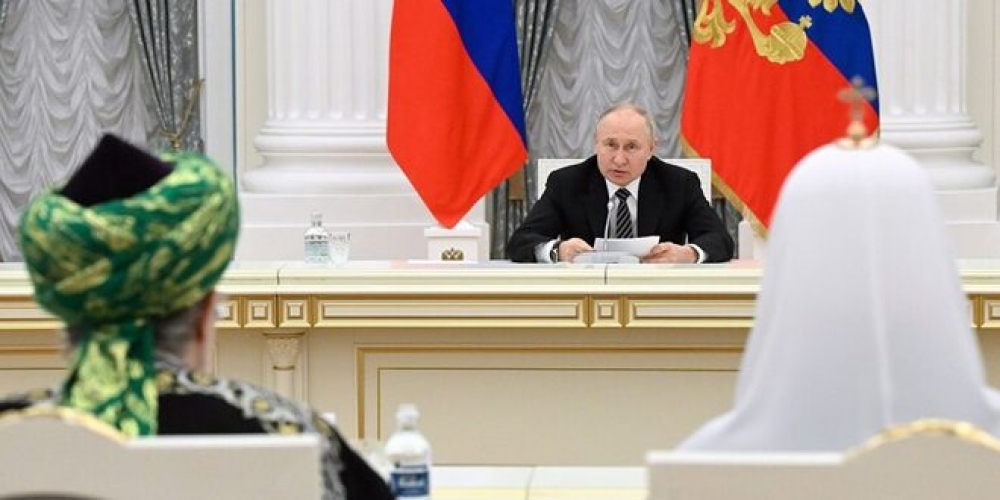 بوتين: لمنع تصعيد الأزمة أكثر ما يهدد بعواقب وخيمة وخطيرة ومدمرة لا تقتصر على الشرق الأوسط وحده