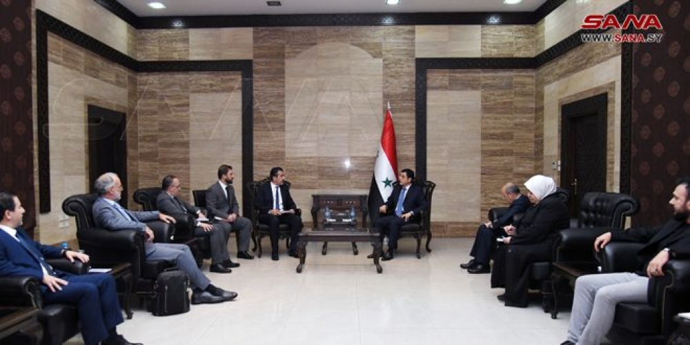 وزير الصحة يبحث مع رئيس بعثة اللجنة الدولية للصليب الأحمر في سورية سبل تعزيز التعاون