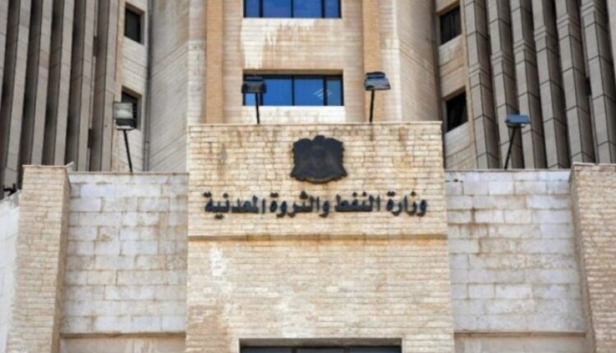 النفط: تزويد كل الآليات العاملة على البنزين بما فيها آليات البيك أب الخاصة بمادة البنزين أوكتان 95