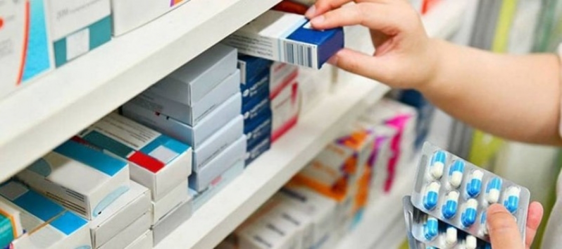 أسعار الأدوية ترتفع بنسب بين 70 إلى 100٪ .. وسبب التدقيق ببيع الأدوية النفسية هو؟