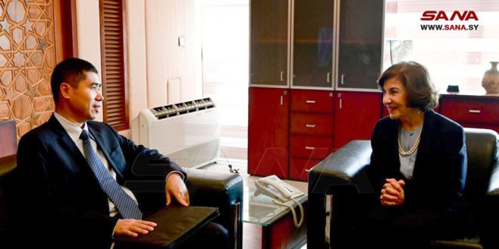 الدكتورة شعبان لوفد الخارجية الصينية: تعزيز العلاقات بين البلدين في مختلف المجالات وصولاً إلى الشراكة الإستراتيجية