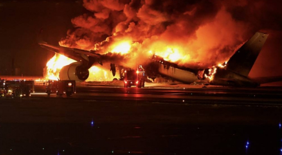 مصرع 5 من أفراد طاقم طائرة خفر السواحل اليابانية في حادث تصادم بمطار طوكيو