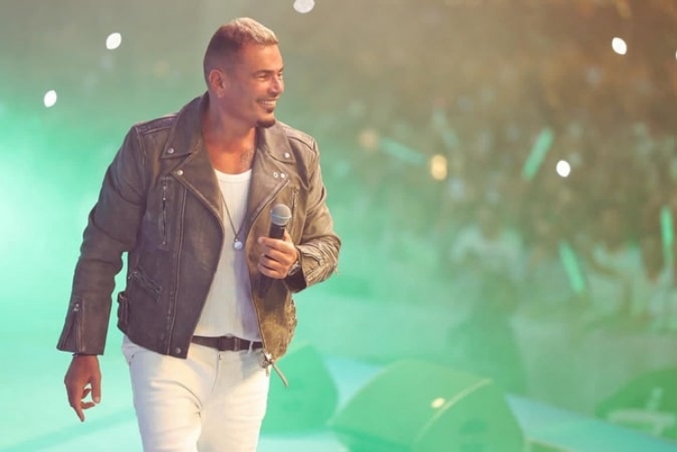 عمرو دياب يتصدر المنافسة وشائعة تطارده!