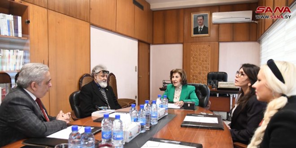 الدكتورة شعبان لوفد جمعية البندقية للصداقة: المشروع الصهيوني فشل في استهداف الهوية السورية نتيجة تضحيات الشعب السوري