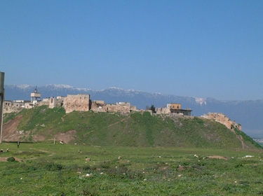 ترميم البرج الأمامي لقلعة المضيق الاثرية  