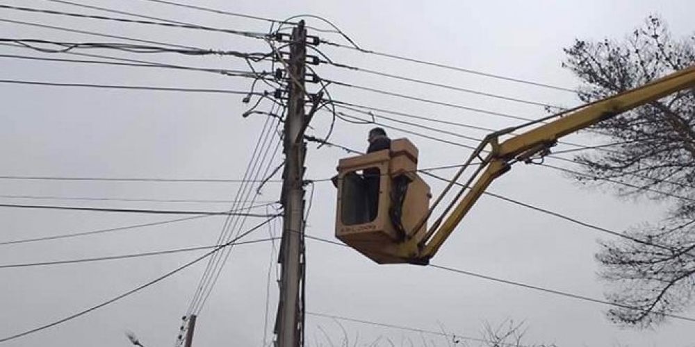 سرقات خطوط الكهرباء تتواصل.. سرقة 40 متر من خطوط الكهرباء النحاسية بريف مصياف